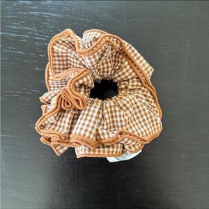 Sezane Brown Checkered Scrunchie